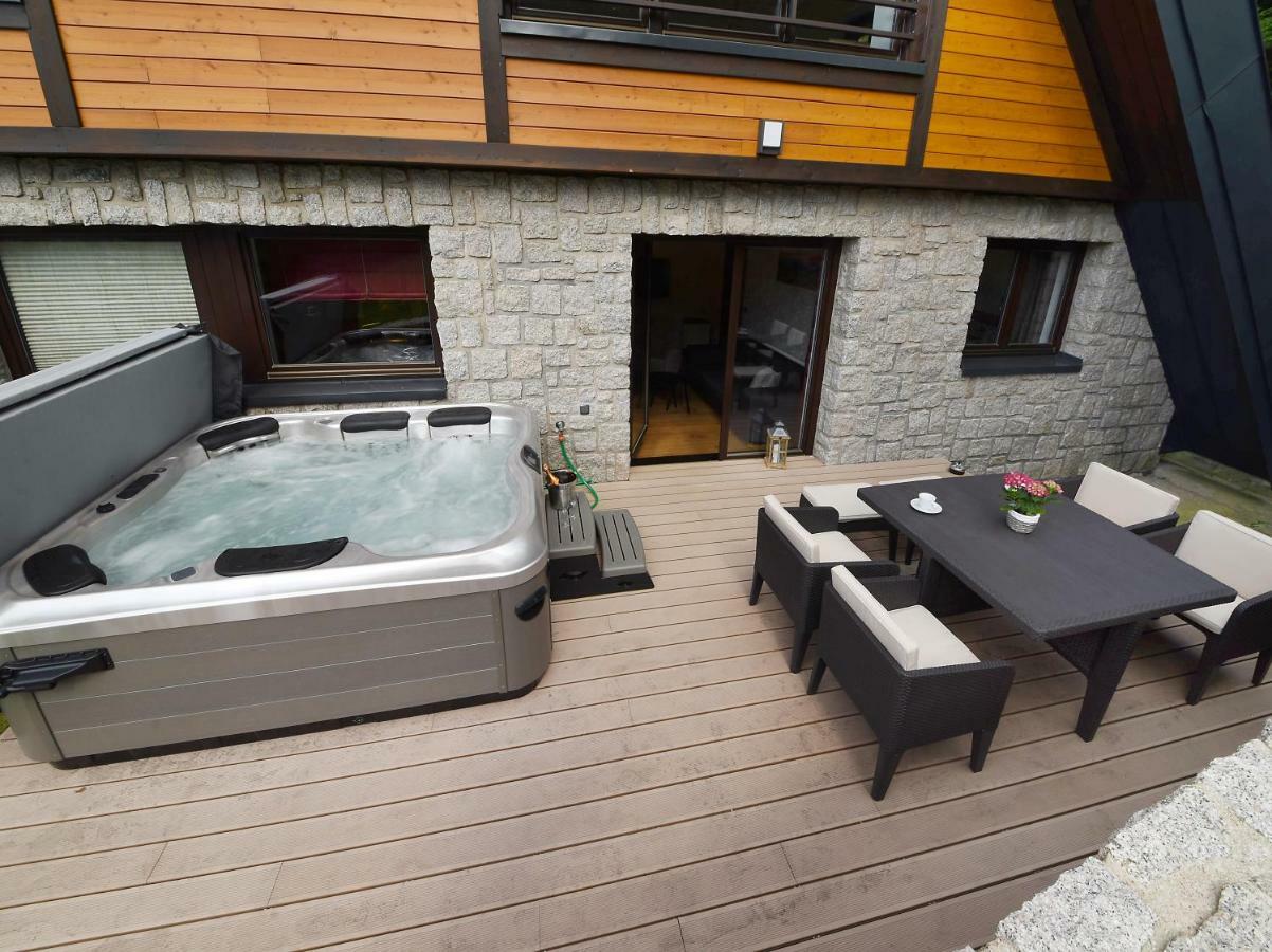 Apartment Adelka 104 With Private Whirlpool Špindlerŭv Mlýn Ngoại thất bức ảnh